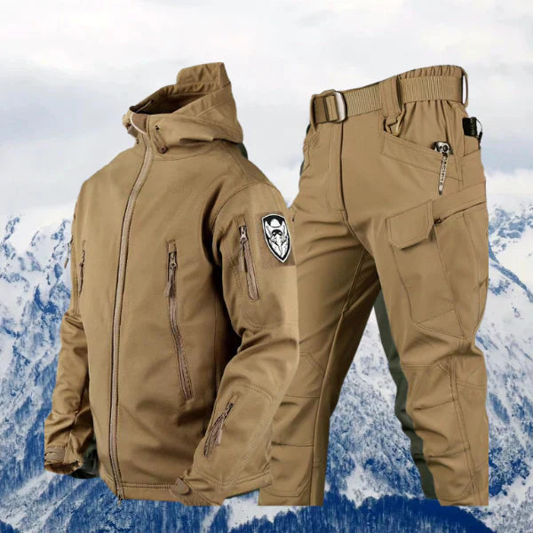 Winterjacke und Hose im Set