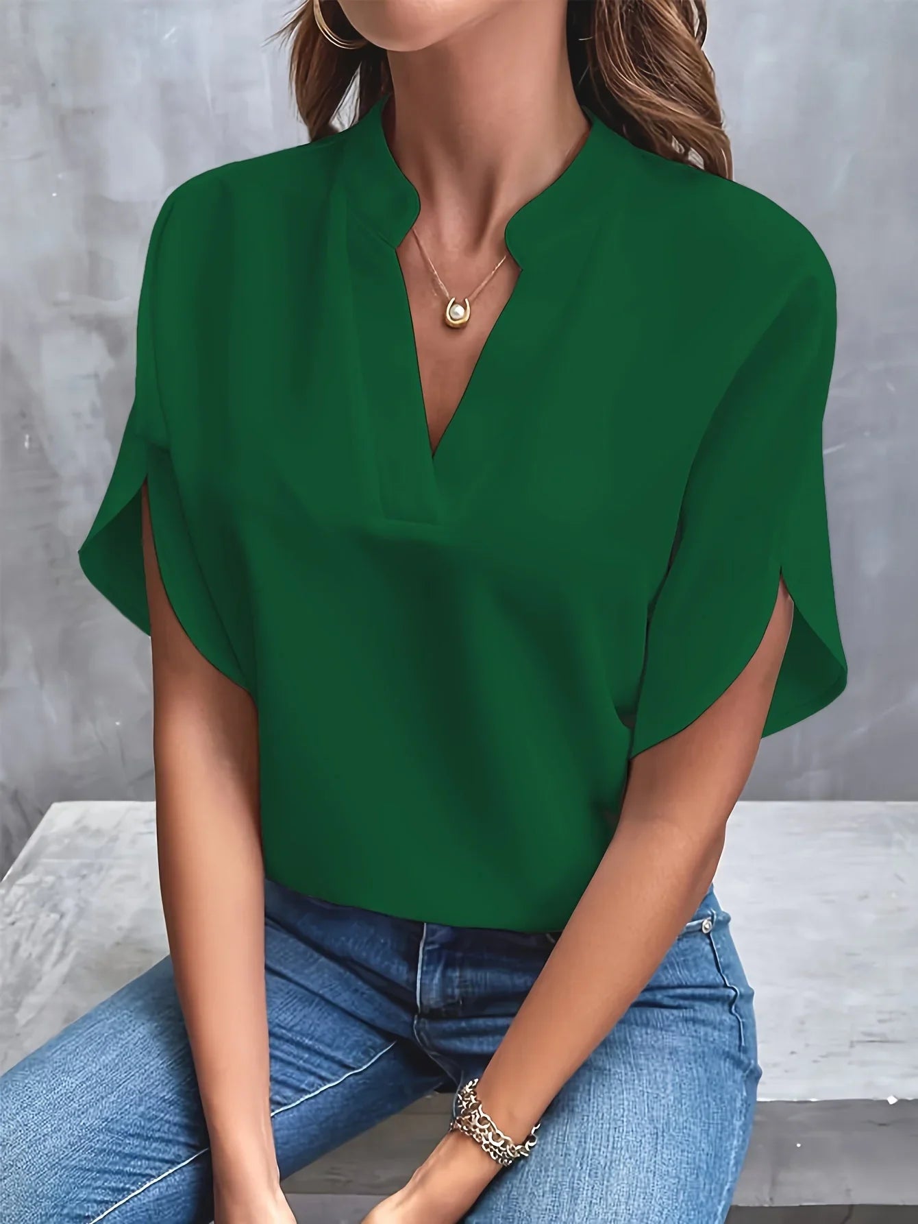 Lia｜Bluse mit Schlitzärmeln
